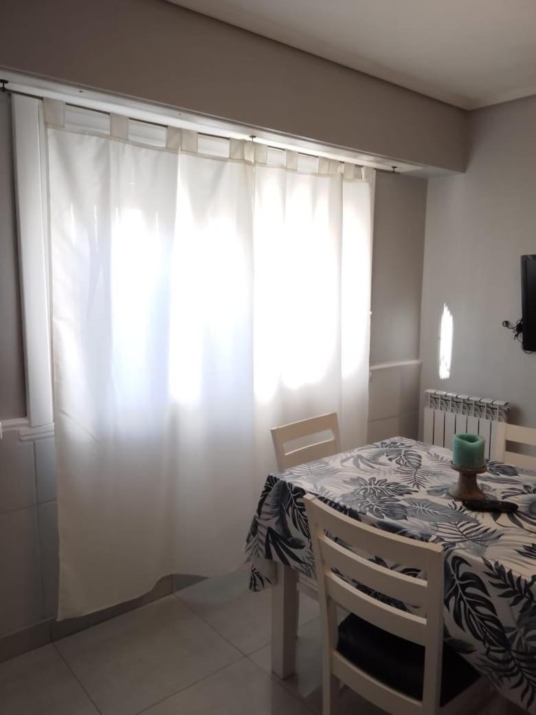 Ph Villa Marilyn 3 Ambientes Con Patio Y Parrilla En La Perla - Incluye Ropa De Cama มาร์เดลปลาตา ภายนอก รูปภาพ